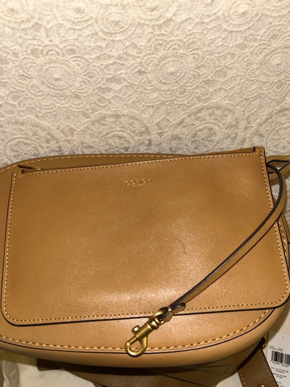 Gorgeous Coach Bleeker Bucket Bag - Picture 14 of 15
